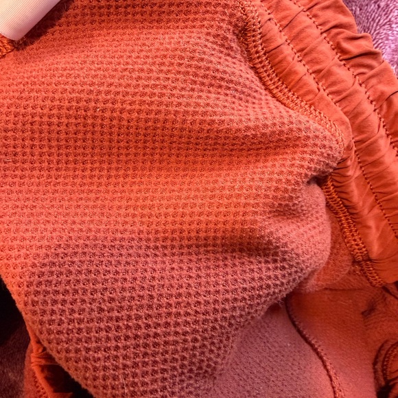 Cotopaxi women’s fleece joggers - Picture 6 of 6